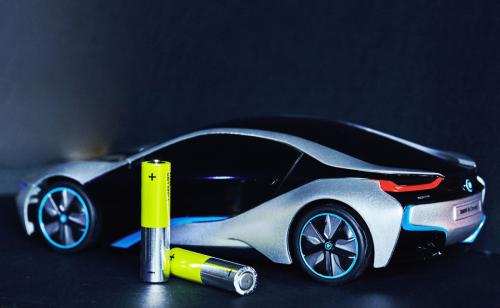 新能源车为什么可以不用变速箱？——解读技术背后的减配智慧